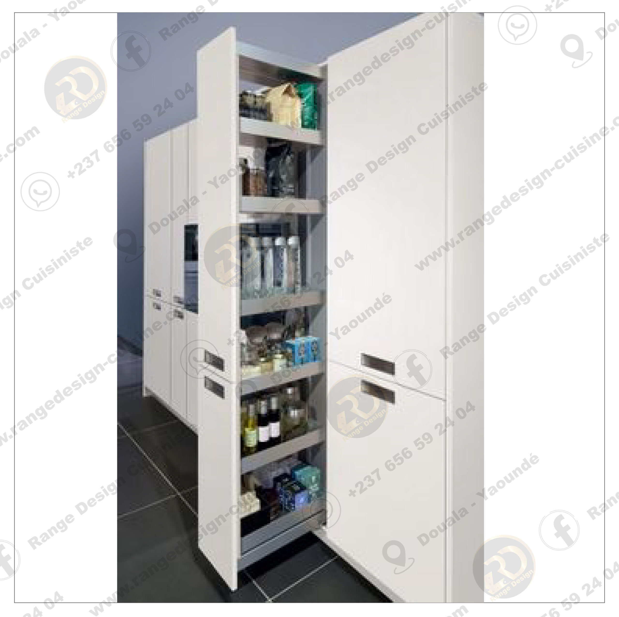 Meuble de cuisine haut avec un système de rangement coulissant